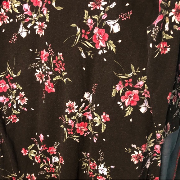 Karen Scott sport dress. Size Large. Floral long tee shirt dress - Picture 4 of 6